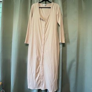 ✨ Tan long sleeve dress